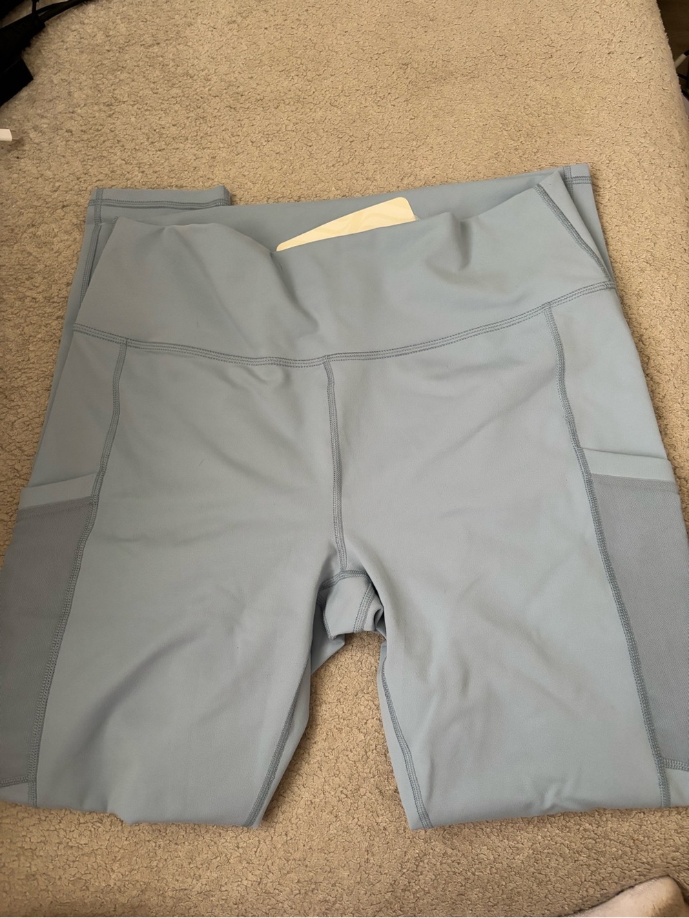 NWT Fabletics on the go legging